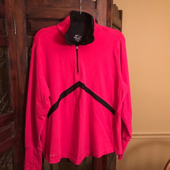 Nike Tops - Nike Dri-Fit Top